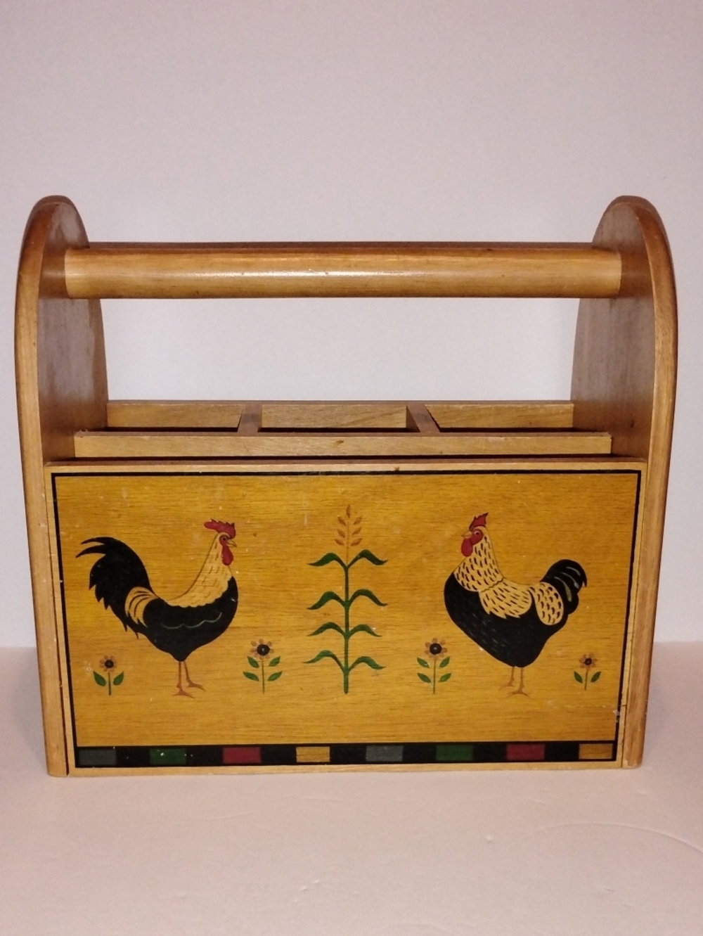 P-053 Kamenstein Wooden Rooster Pattern Kitchen Storage Caddy